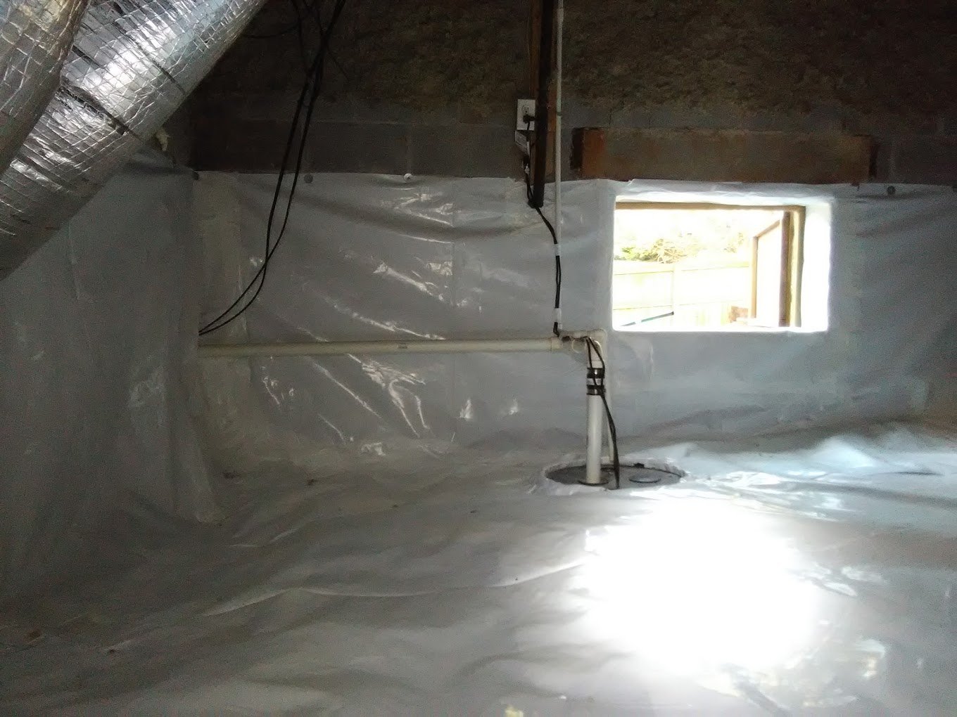 Crawl space encapsulation Sugar Hill GA mold prevention project